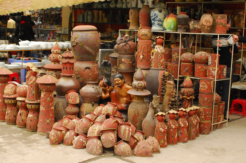 The Ceramics of Bat Trang, Vietnam
